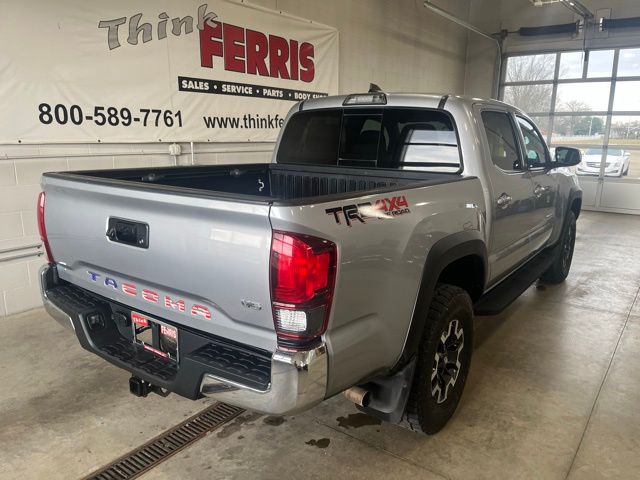 2019 Toyota Tacoma TRD Off-Road photo