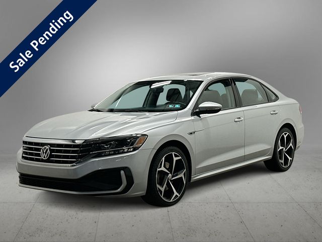 Reflex Silver Metallic 2020 Volkswagen Passat Sedan Front-Wheel Drive 6-Speed Automatic
