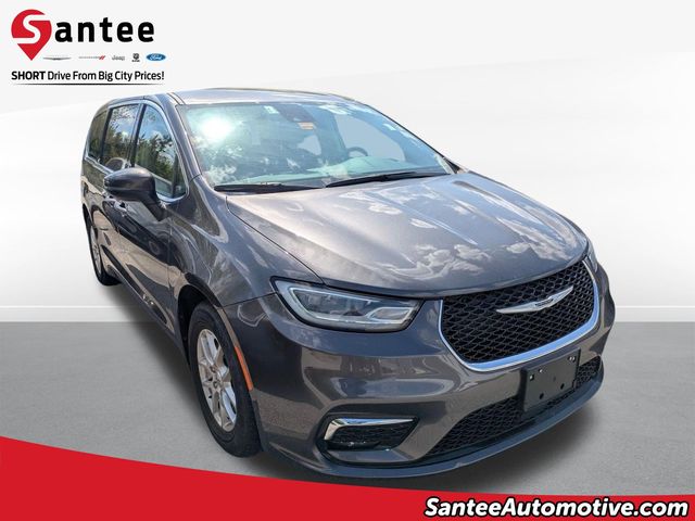 Gray (Granite Crystal Metallic Clearcoat) 2023 Chrysler Pacifica Touring L FWD Minivan Front-Wheel Drive 9-Speed Automatic