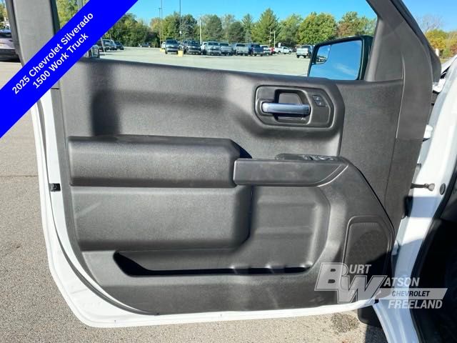 2025 Chevrolet Silverado 1500 WT photo