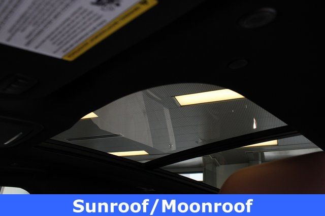 New 2026 White Lincoln Reserve image 6