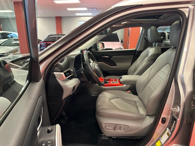 Used 2022 Toyota Highlander SUV