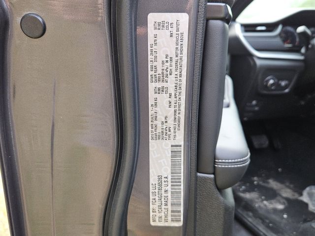 2026 Jeep Grand Cherokee L Laredo 4x2