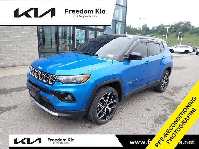 Hydro Blue Pearlcoat 2025 Jeep Compass SUV / Crossover Four-Wheel Drive 8-Speed Automatic