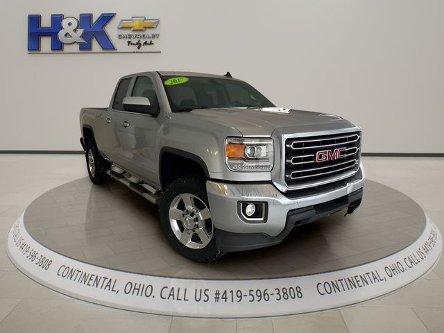 Silver 2017 GMC Sierra 2500HD Pickup Truck Four-Wheel Drive 6-Speed Automatic Overdrive