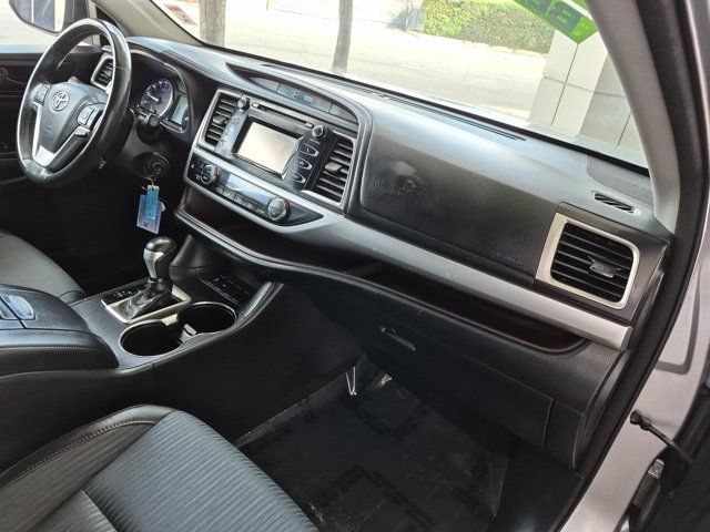 Used 2015 Toyota Highlander SUV