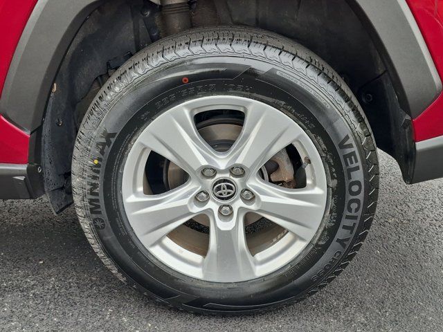 Used 2020 Toyota RAV4 SUV