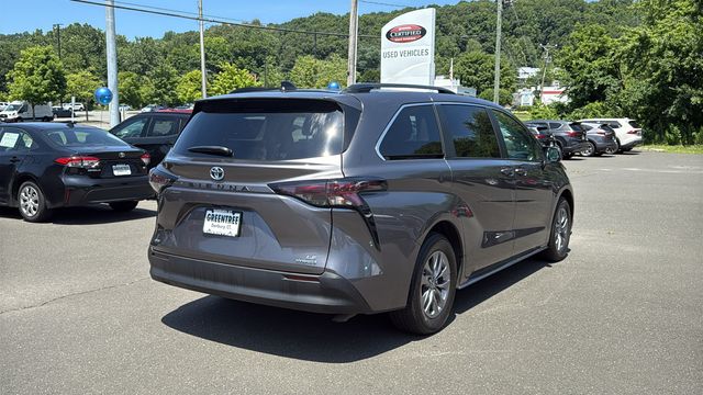 Used 2024 Toyota Sienna Van