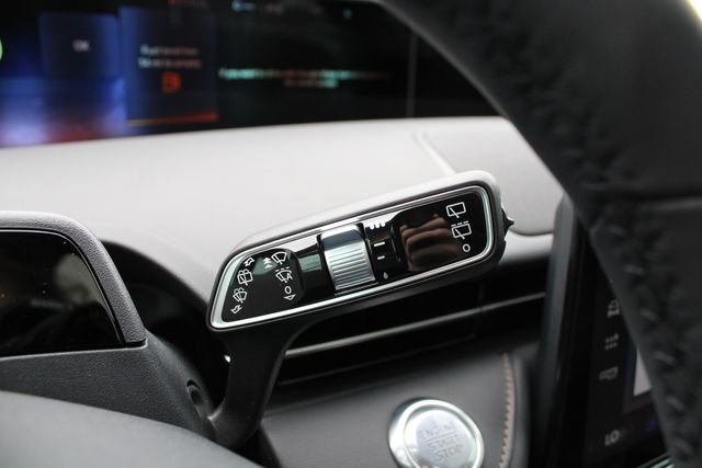 New 2026 White Lincoln Reserve image 15