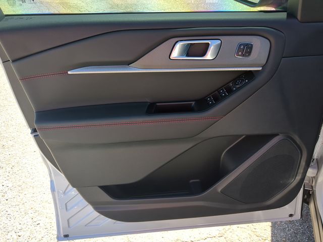 New 2026 Space White Metallic Ford ST image 19