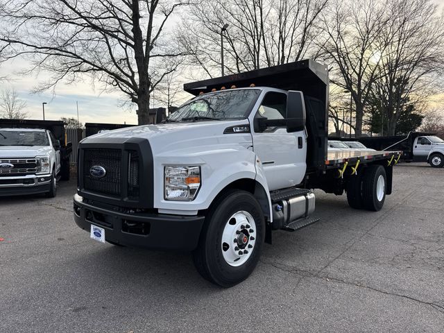 2026 Ford F-650's photo
