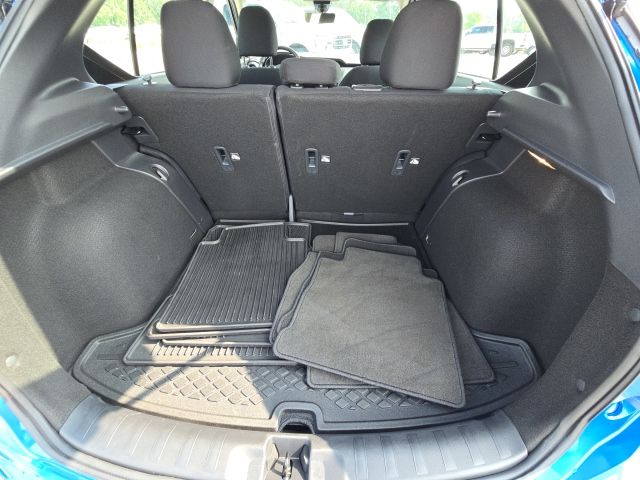 2024 Nissan Kicks S:B01807