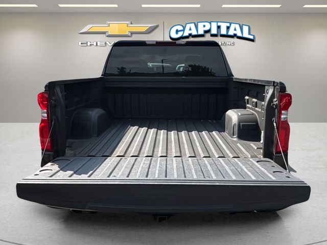 Used 2022 Gray Chevrolet RST image 31