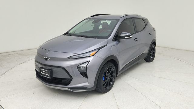 2023 Chevrolet Bolt EUV LT's photo