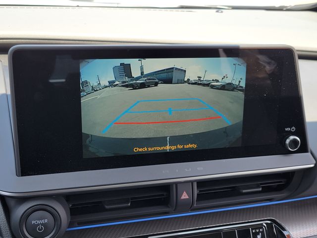 2026 Toyota Prius XLE - Photo 10