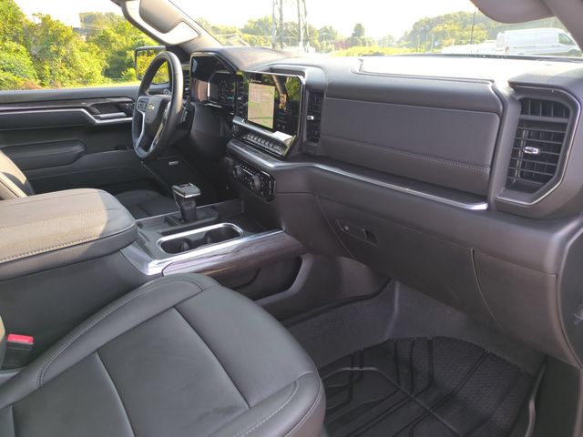 Used 2026 Gray Chevrolet LTZ image 35