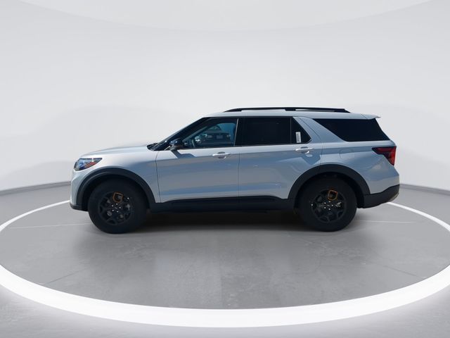 New 2026 Space White Metallic Ford Tremor® image 5