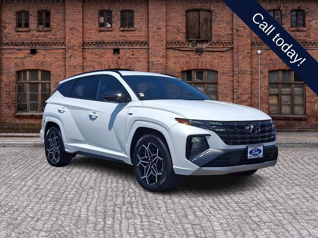 Quartz White 2022 Hyundai Tucson SUV / Crossover All-Wheel Drive 8-Speed Automatic