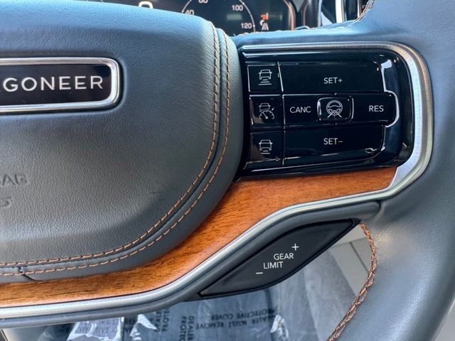 Used 2022 Black Jeep Series III image 22