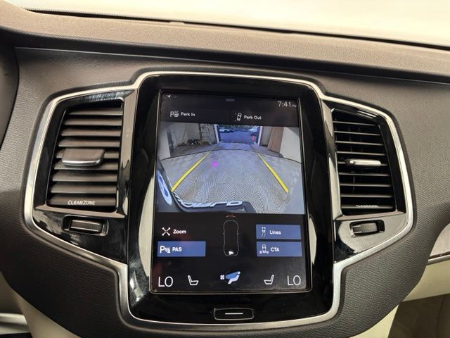 Used 2016  Volvo T6 Momentum image 17
