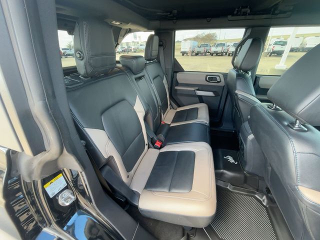 Used 2023 Black Ford Wildtrak image 29