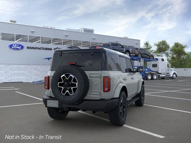 2024 Ford Bronco Outer Banks 8