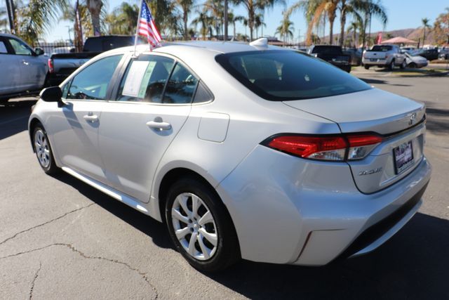 2021 Toyota Corolla LE 4