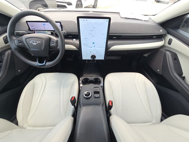 2023 Ford Mustang Mach-E Premium:46784A
