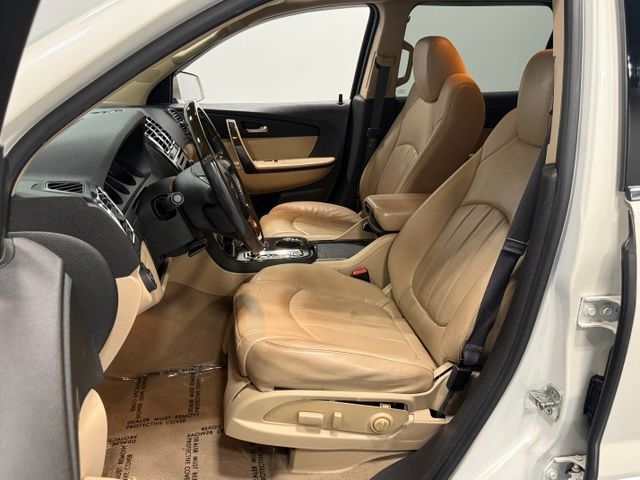 Used 2011 White GMC Denali image 10