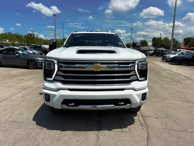 2024 Chevrolet Silverado Hd - $69,988