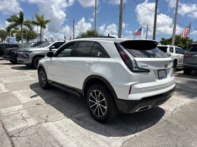 2025 Cadillac XT4 - $40,888