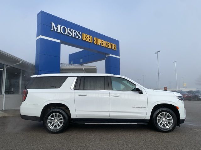 2021 Chevrolet Suburban LT photo
