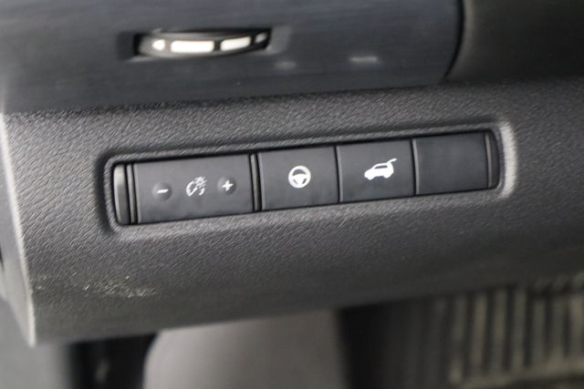 NissanPathfinder23