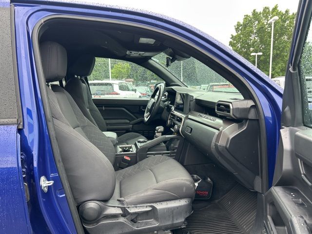 2024 Toyota Tacoma SR5 - Photo 16