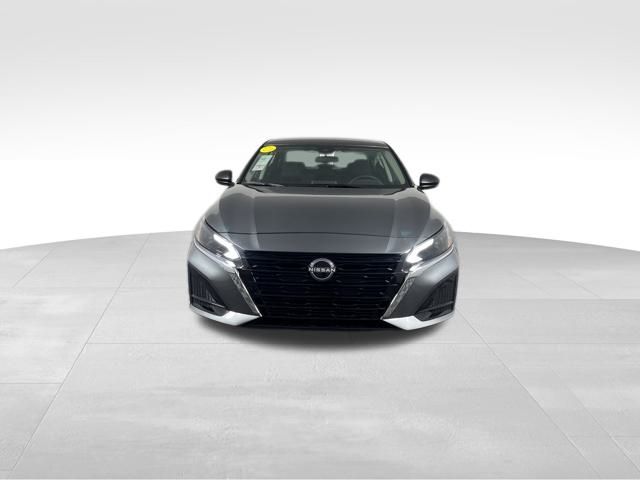 2025 Gun Metallic Nissan Altima 2.5 S FWD Sedan