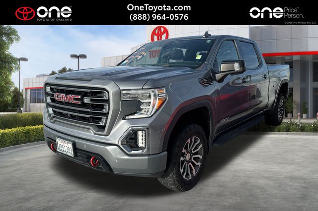 2021 GMC Sierra 1500 AT4 Crew Cab 4WD