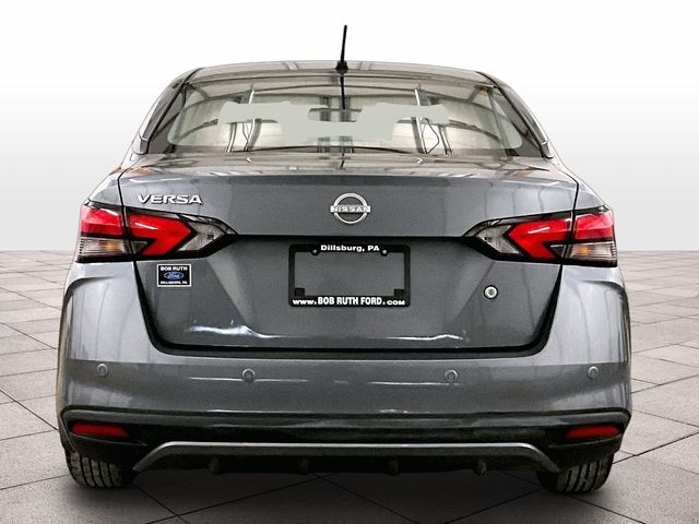 2023 Nissan Versa 1.6 S - 3