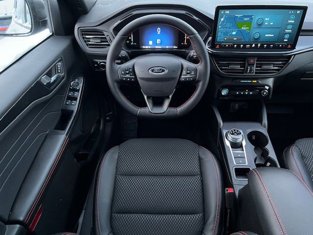 2025 Ford Escape ST-Line photo