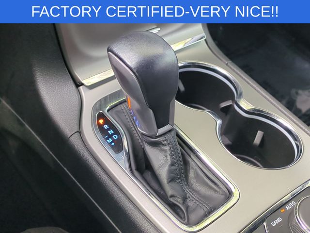 Used 2021 Silver Jeep Laredo E image 26