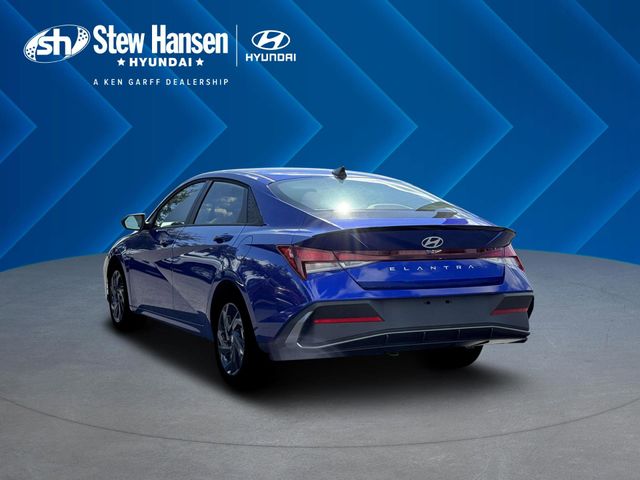 New 2026 Blue Hyundai SEL Sport image 5