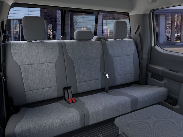 New 2026 Oxford White Ford XL image 11