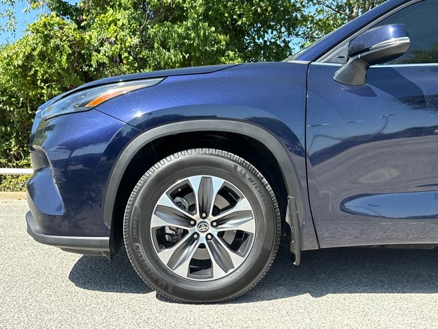 Used 2022 Toyota Highlander SUV