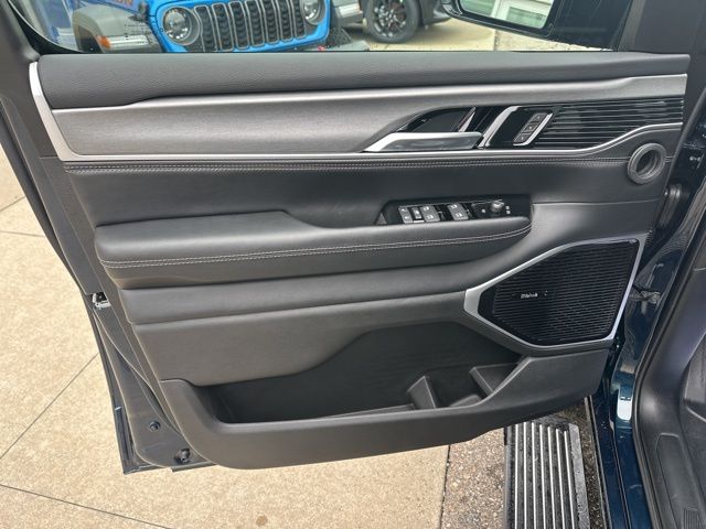 2026 Jeep Grand Wagoneer Limited Altitude - Fathom Blue Pearlcoat exterior view 10