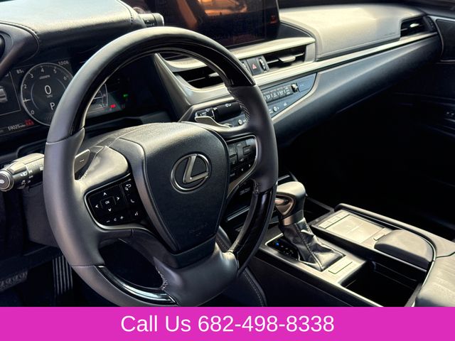 Used 2020 Lexus ES Sedan