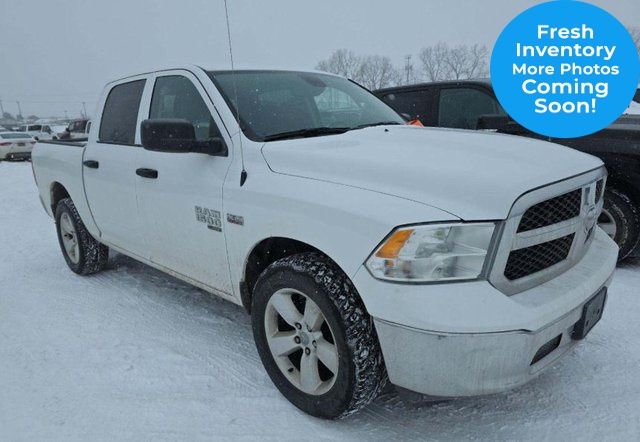 2022 RAM 1500 Classic SLT Crew Cab 4WD