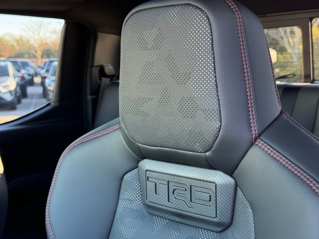 2025 Toyota Tacoma TRD Pro - Photo 27