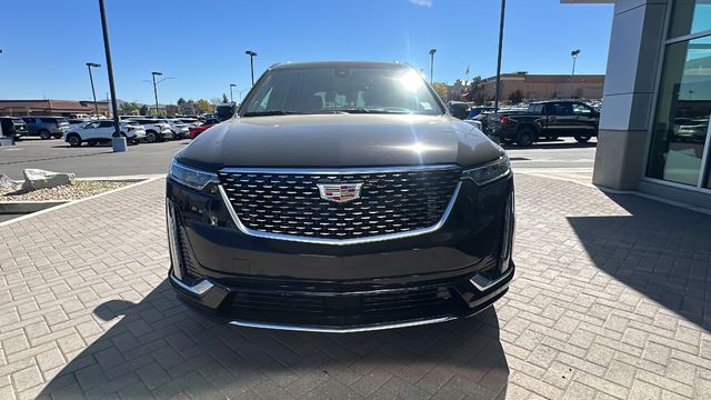 2025 Cadillac XT6 Premium Luxury 8