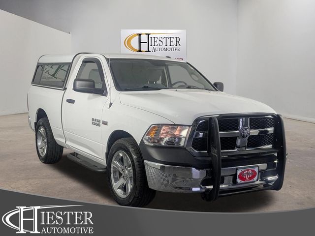 Bright White Clearcoat 2017 RAM 1500 Pickup Truck 4X2 8-Speed Automatic