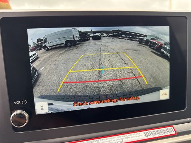 View vehicle photo 4