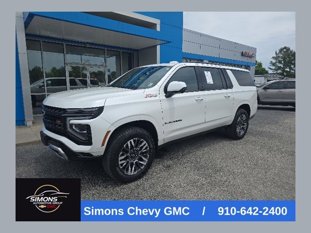 White (Iridescent Pearl Tricoat) 2025 Chevrolet Suburban SUV / Crossover Four-Wheel Drive 